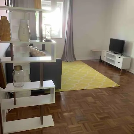 Carcavelos Maristas Pax5 דירה *